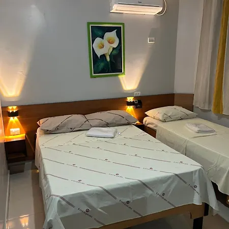 Hotel Tropicália próximo a 25 de março , Brás e Bom Retiro Com estacionamento conveniado ao lado do hotel-3