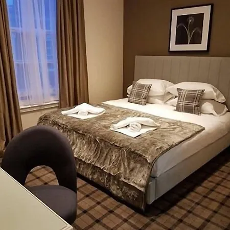 The Lion Hotel-2