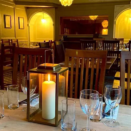The White Hart-3