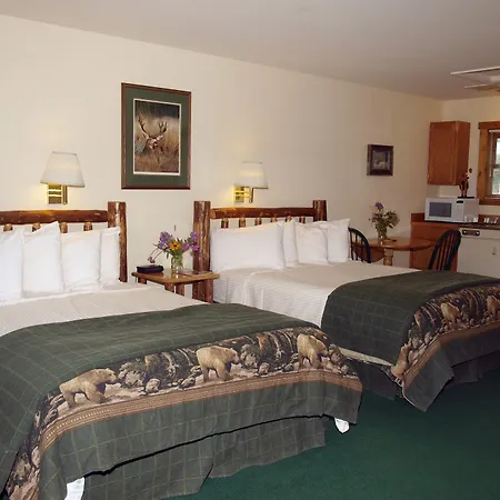 Yellowstone Basin Inn-2