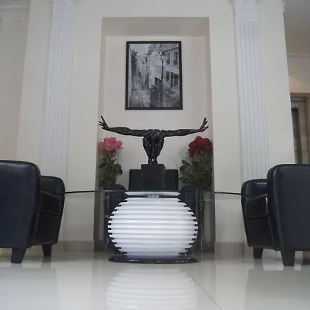 Hotel Regina Montmartre-3