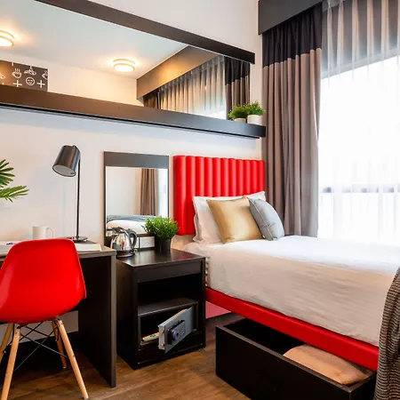 Essence Hotel Carlton-2