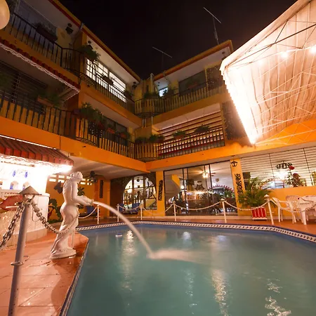 Ideal Villa Hotel-3