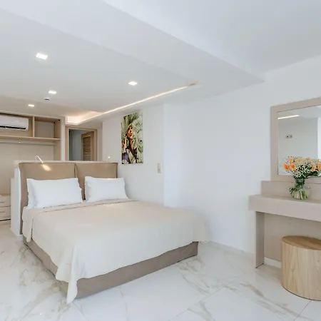 Palm Beach Hotel Apartments-3