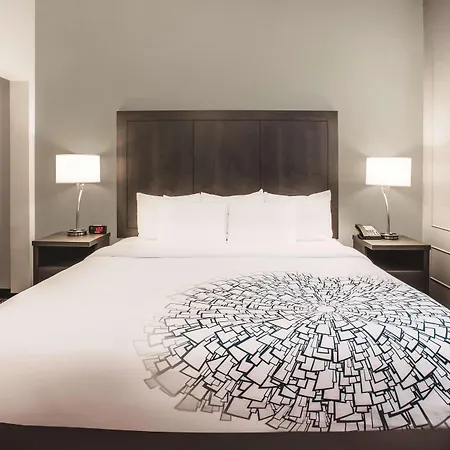 La Quinta By Wyndham Inner Harbor Downtown-2