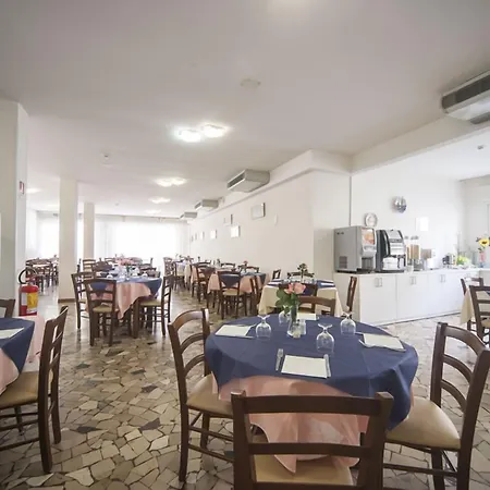 Hotel Miriam-3