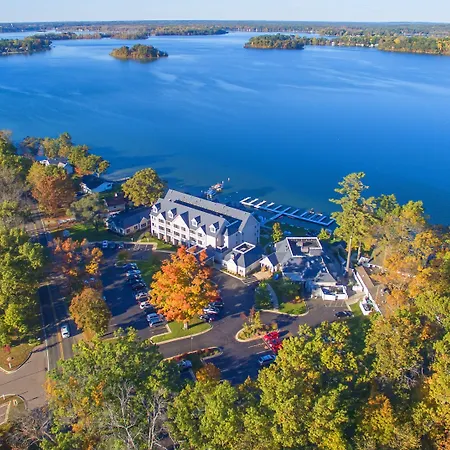 Bay Pointe Inn-2