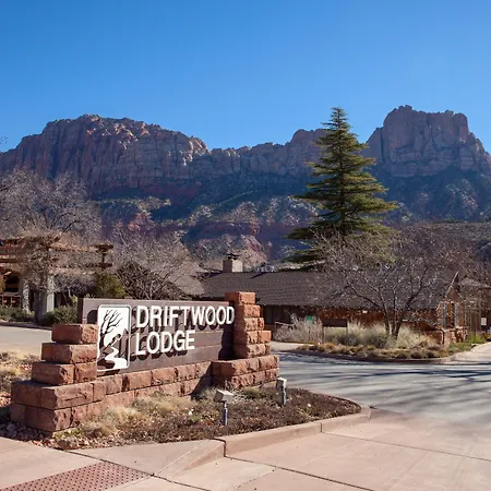 Driftwood Lodge-3