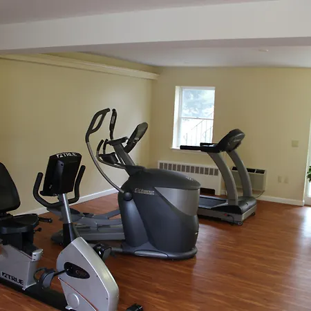 Winnapaug Inn-2