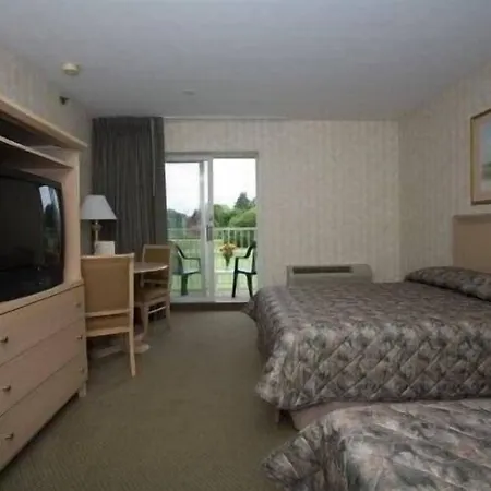 Winnapaug Inn-3
