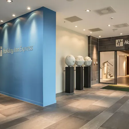 Holiday Inn Express Amsterdam Arena Towers By Ihg-3