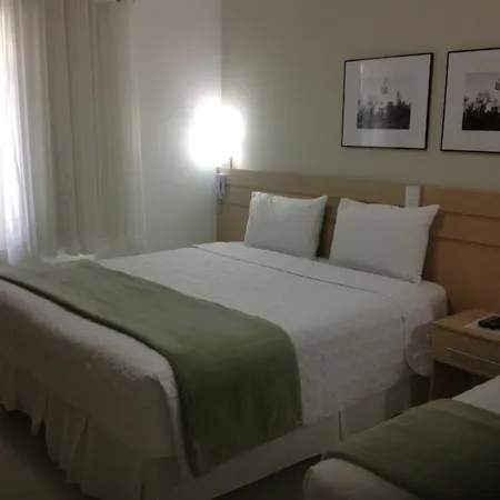 Upper Hotel-3