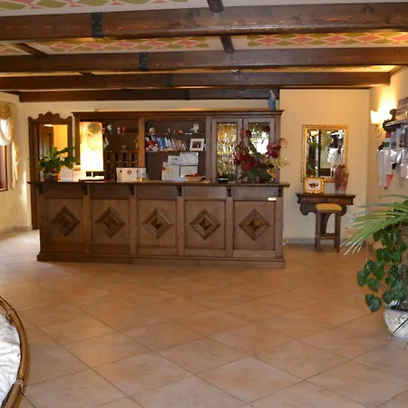 Hotel Lusi-2