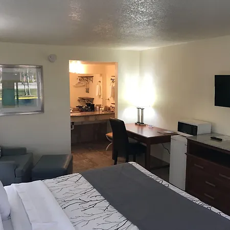 At Home Inn - Fort Pierce-3