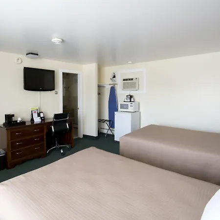 Travelers Inn-2