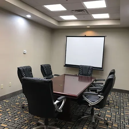 Hampton Inn & Suites Oklahoma City Airport-2