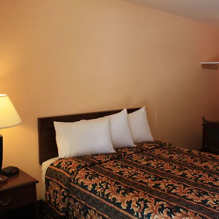 Gold Trail Motor Lodge-2