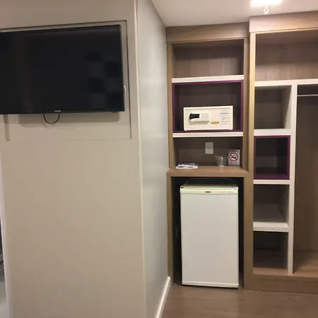 Master Express Cidade Baixa - Próximo ao Araujo Viana, UFRGS e Santa Casa-2