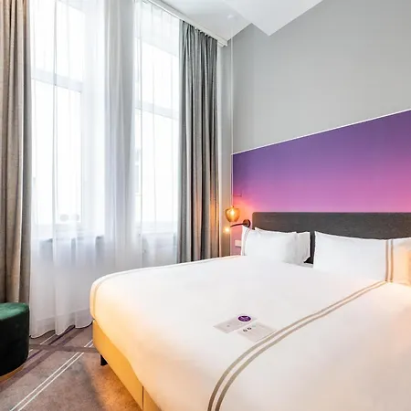 Premier Inn Wuppertal City Centre-2