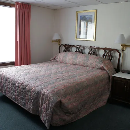 Hillcrest Inn-2