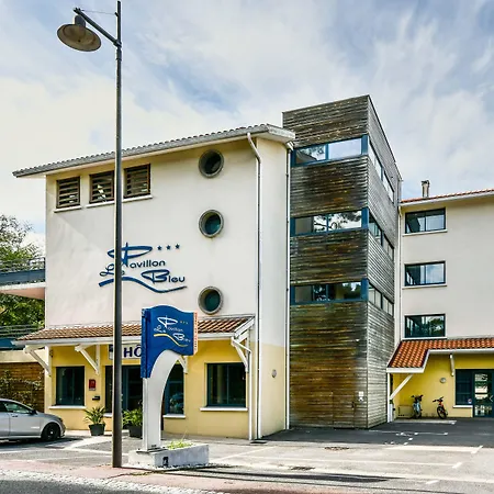 Hotel Le Pavillon Bleu-2