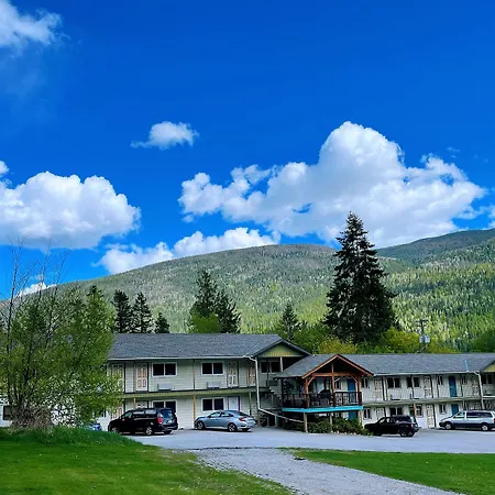 Kokanee Glacier Resort-2