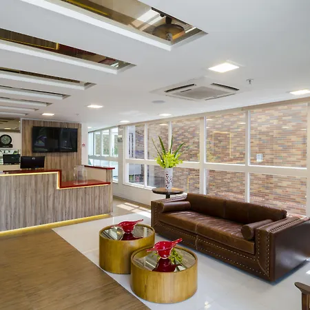 Profissionalle Hotel São Luís-3