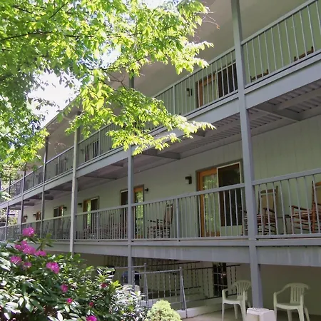 Four Seasons Inn-3