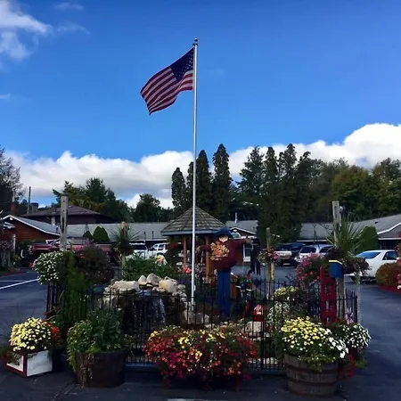 Homestead Inn - Blowing Rock-2