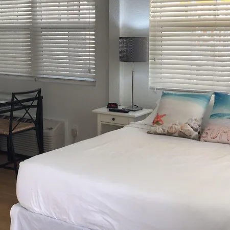 Coconut Inn-2