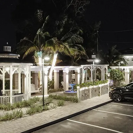 Coconut Inn-3