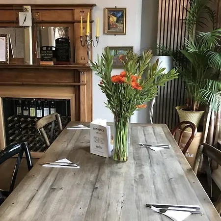 Bentinck Hotel-3
