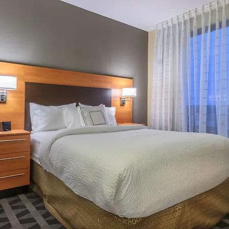 Towneplace Suites By Marriott Belleville-3