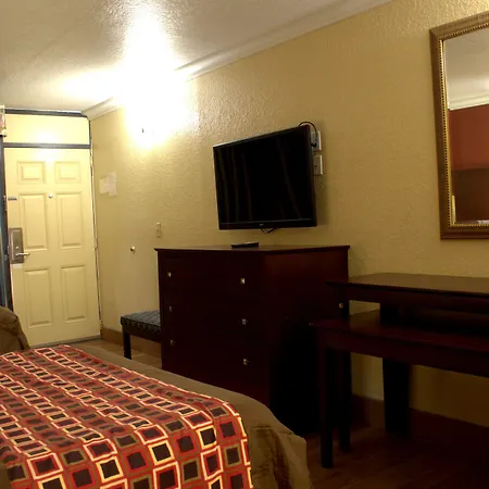 Polynesian Inn-2