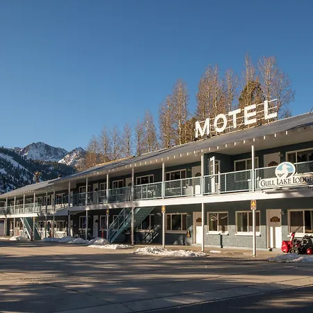 Gull Lake Lodge-3