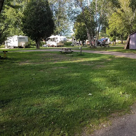 Franklin Motel, Tent & Trailer Park-3