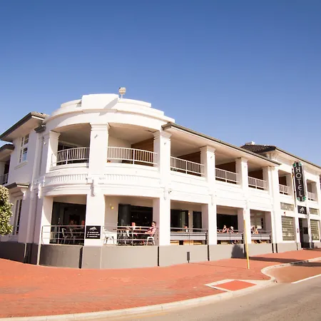 Cottesloe Beach Hotel-3