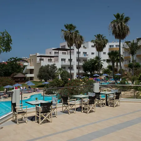 Mayfair Gardens-3