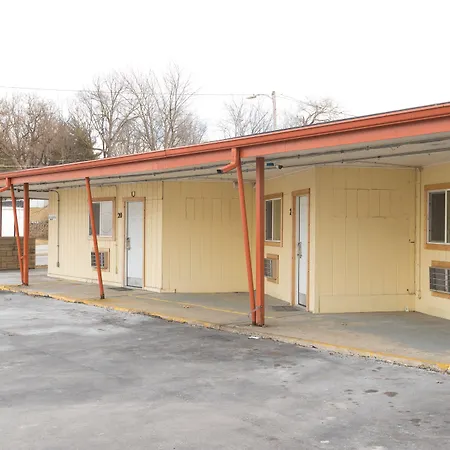 Cozy Rest Motel-2