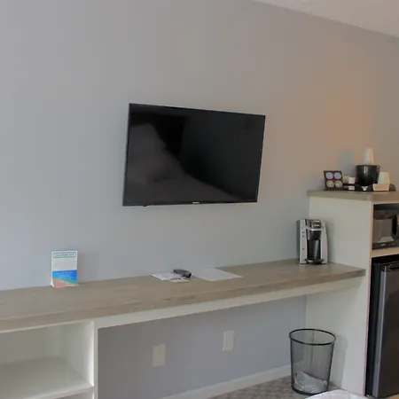 Empire Lakeshore Inn-2