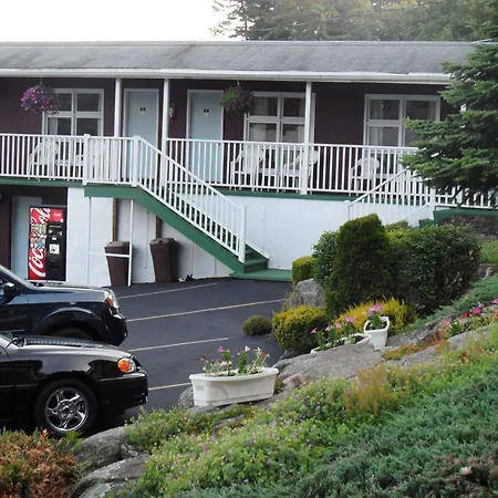Pinebrook Motel-2