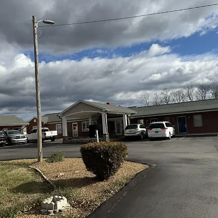 Budget Inn Danville-3