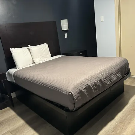 Budget Inn Danville-2