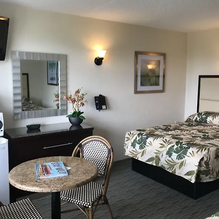 Crystal Beach Motor Inn-3