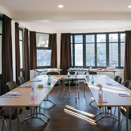Hotel Foch Nancy Gare-3