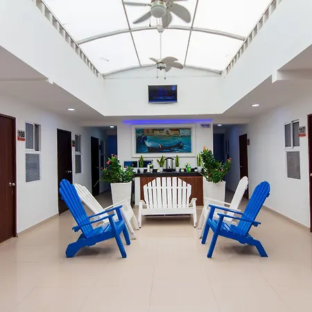 Azuán Suites Hotel By GEH Suites-2