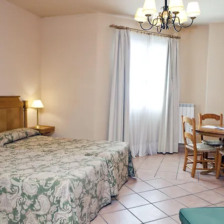 Hotel Apartamentos Trevenque-3