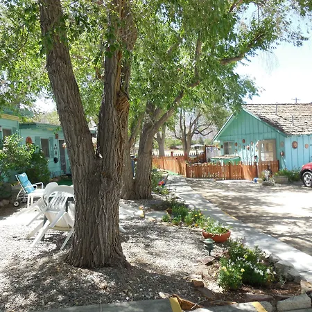 The Historic West Walker Motel-2