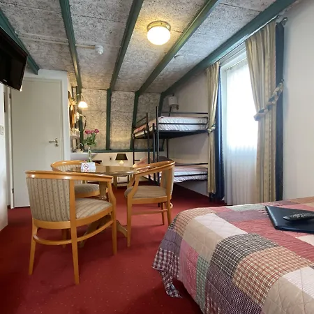 Hotel&Restaurant De Fortuna-3