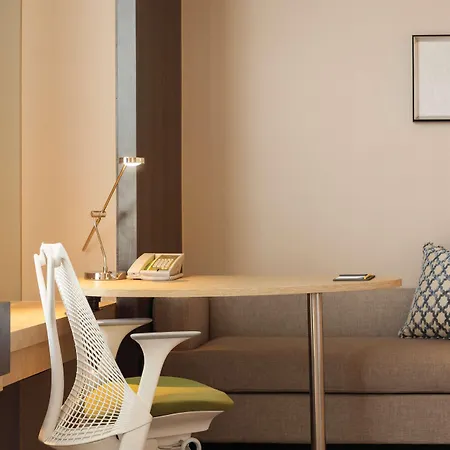 Hilton Garden Inn Dandong-3